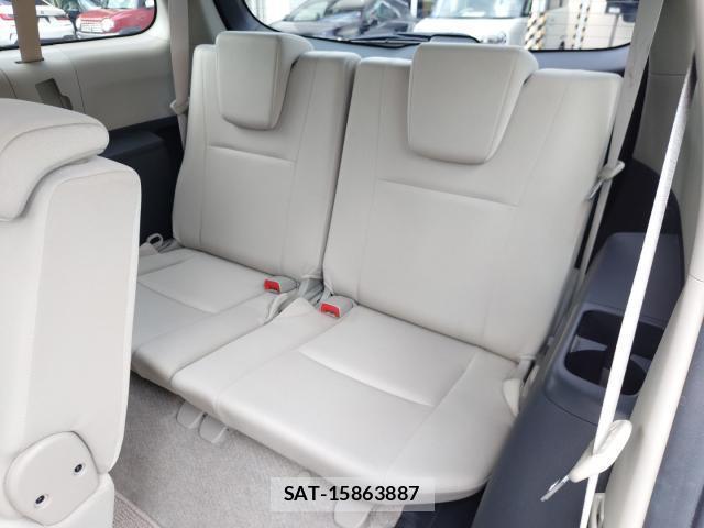 Toyota WISH 2013-05 8768716-12