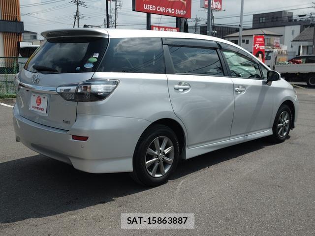 Toyota WISH 2013-05 8768716-2