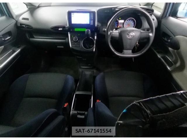 Toyota WISH 2011-08 8769930-2