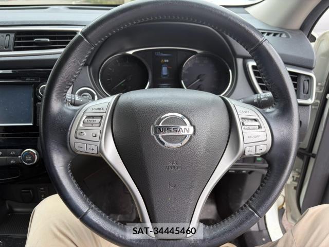Nissan X-TRAIL 2014-01 8769583-5