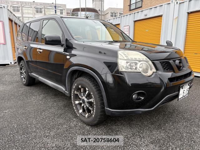 Nissan X-TRAIL 2012-10 8769648-11