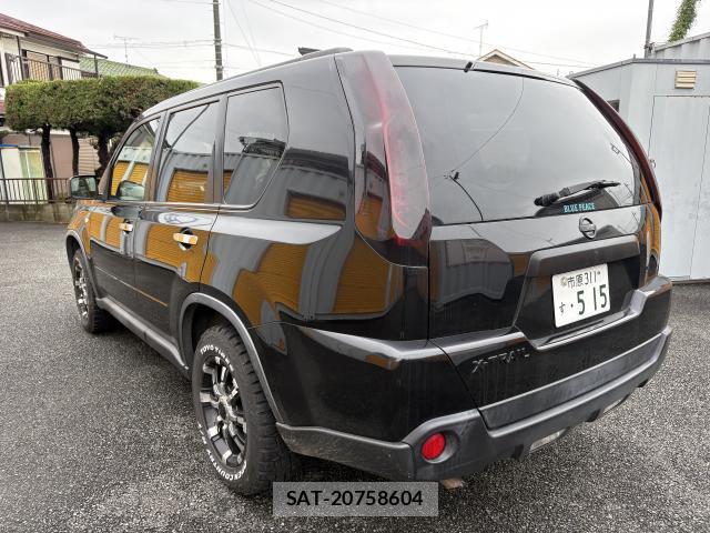 Nissan X-TRAIL 2012-10 8769648-14