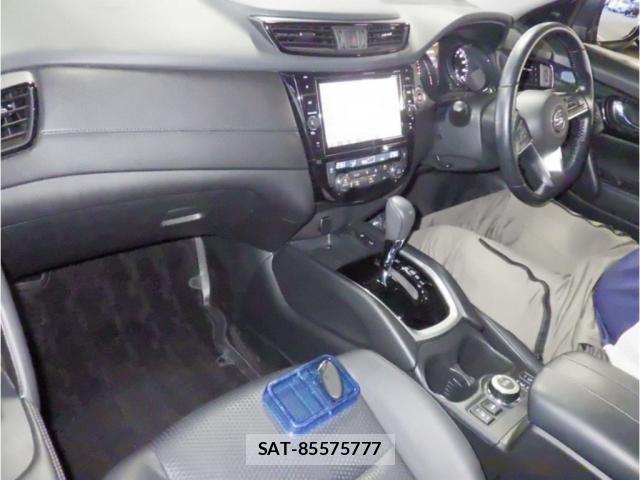 Nissan X-TRAIL 2020-07 8770050-3