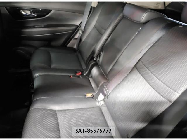 Nissan X-TRAIL 2020-07 8770050-4