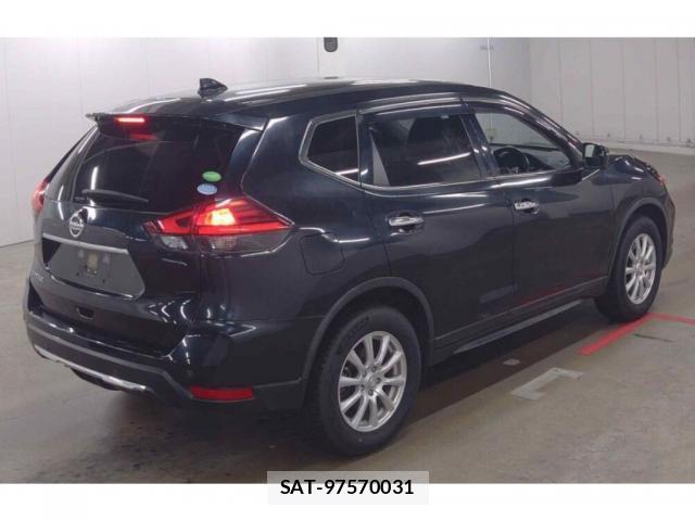 Nissan X-TRAIL 2017-09 8770058-8