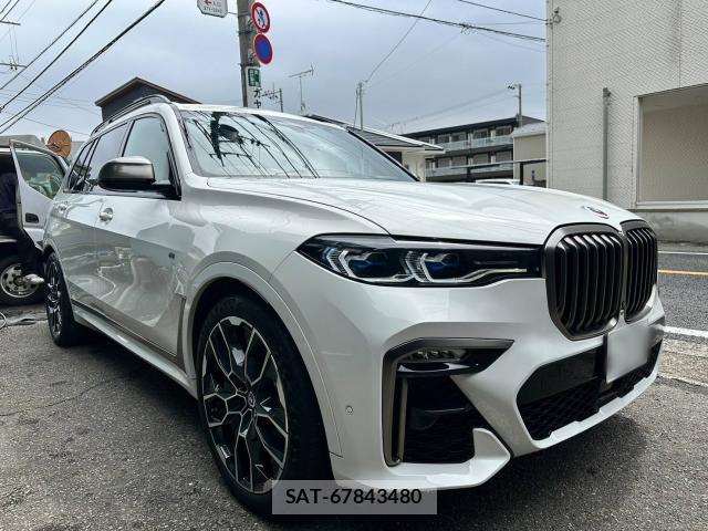 Bmw X7 2022-04 8769138-1