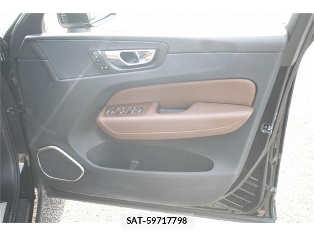 Volvo XC60 2018-10 8769699-15