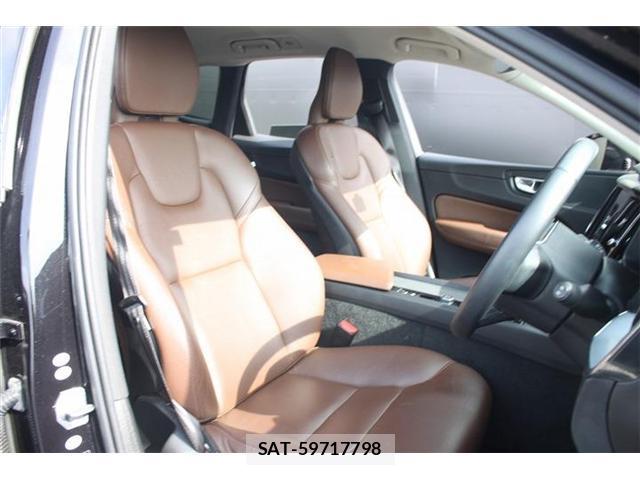 Volvo XC60 2018-10 8769699-16