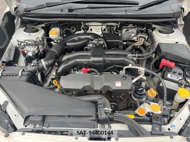 Subaru XV 2015-07 8769423-19