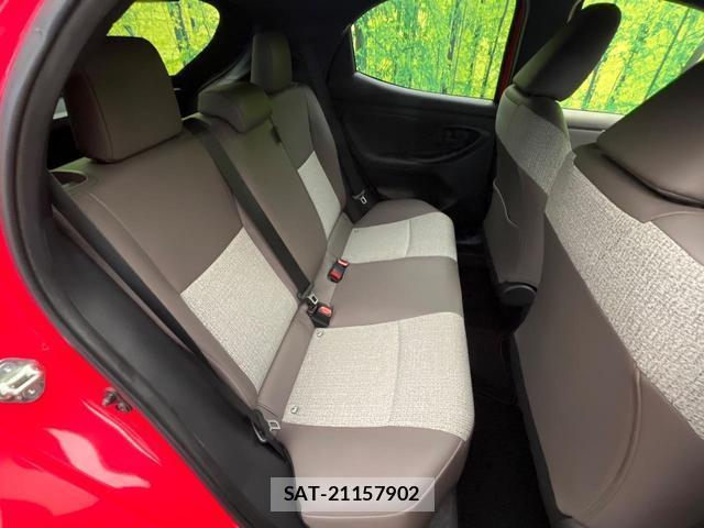 Toyota YARIS 2020-09 8770090-8