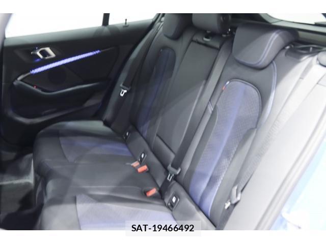 Bmw 1 SERIES 2022-09 8812505-10