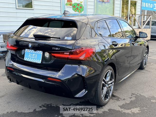 Bmw 1 SERIES 2024-11 8814570-9