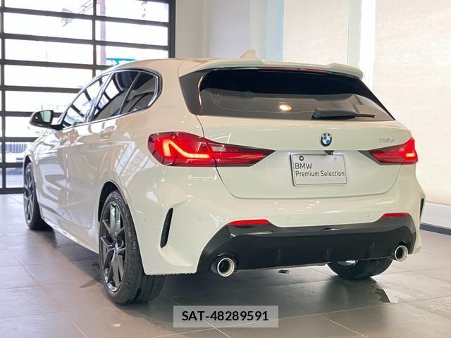 Bmw 1 SERIES 2021-09 8815942-11