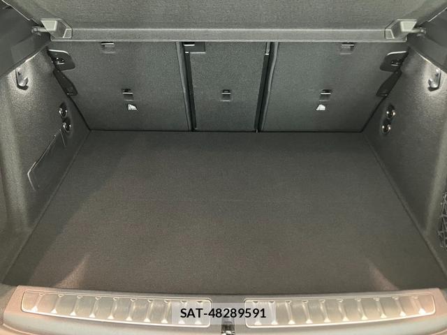 Bmw 1 SERIES 2021-09 8815942-14