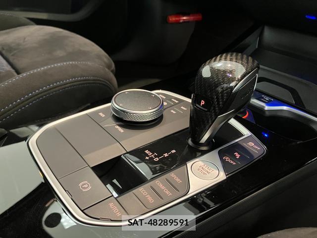 Bmw 1 SERIES 2021-09 8815942-4