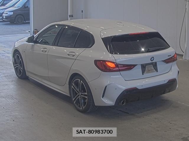 Bmw 1 SERIES 2019-10 8816107-1