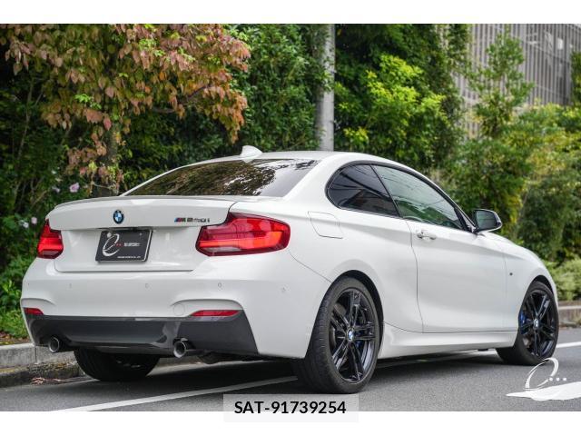 Bmw 2 SERIES 2018-04 8812547-1