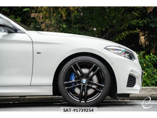 Bmw 2 SERIES 2018-04 8812547-8