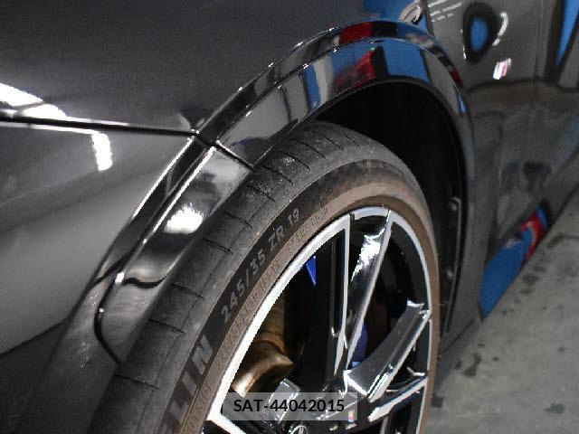 Bmw 2 SERIES 2022-04 8812831-5