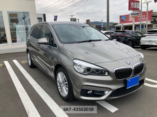 Bmw 2 SERIES 2015-08 8813884-2