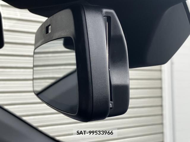Bmw 2 SERIES 2023-06 8814622-8