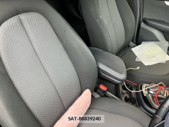 Bmw 2 SERIES 2017-09 8816085-16