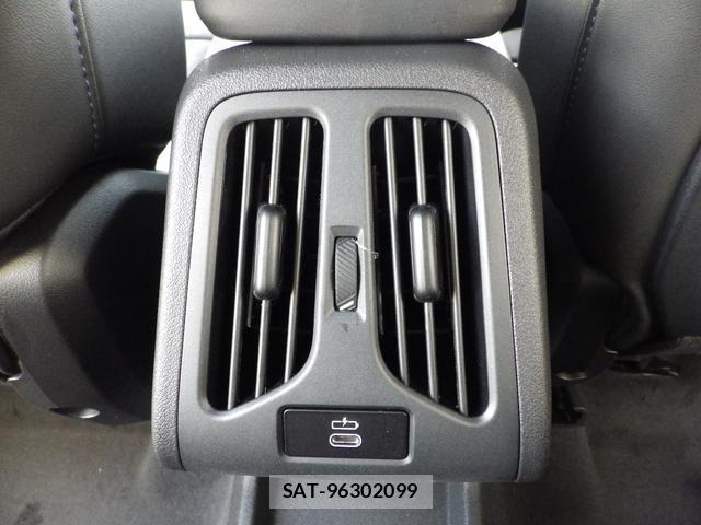 Bmw 2 SERIES 2025-12 8817983-15