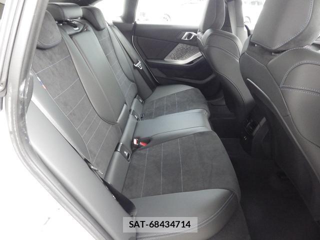 Bmw 2 SERIES 2025-09 8817984-16