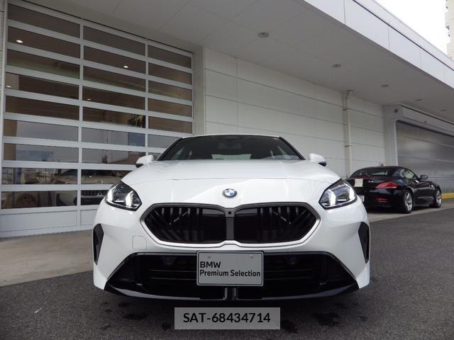 Bmw 2 SERIES 2025-09 8817984-6