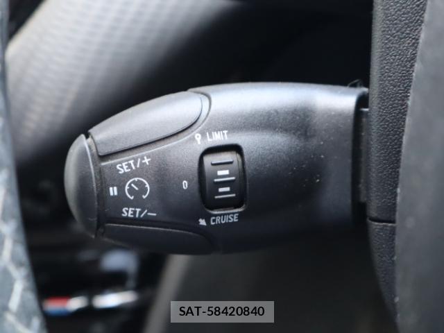 Peugeot 2008 2017-03 8812117-7
