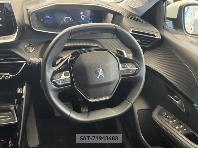 Peugeot 208 2020-10 8812850-10