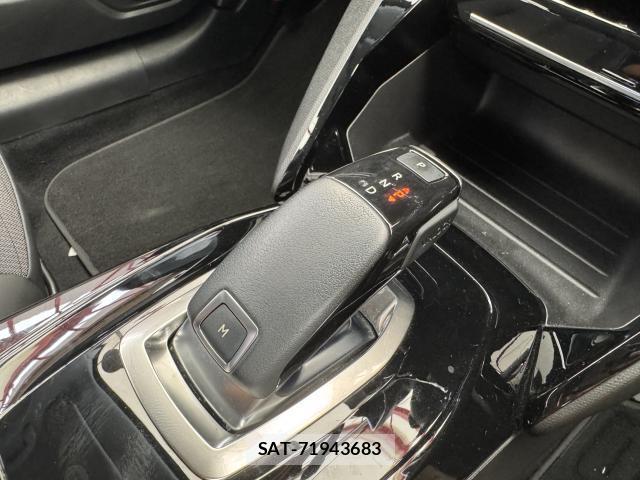 Peugeot 208 2020-10 8812850-16