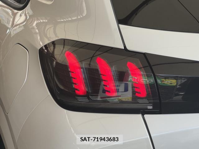 Peugeot 208 2020-10 8812850-4