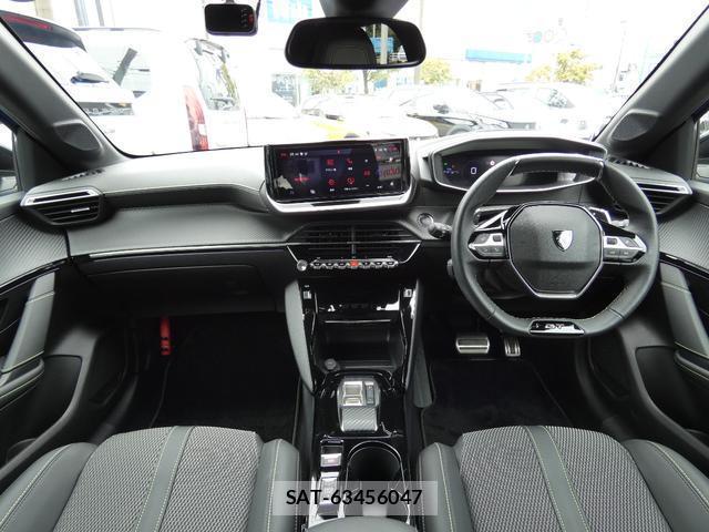 Peugeot 208 2025-06 8813922-2