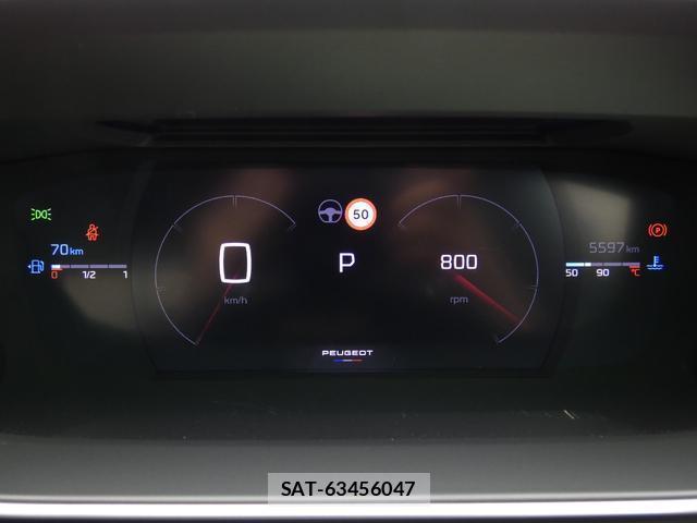 Peugeot 208 2025-06 8813922-3