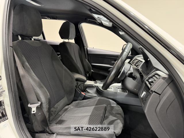 Bmw 3 SERIES 2014-06 8812738-4