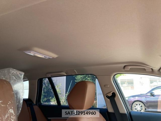 Bmw 3 SERIES 2017-03 8814554-11