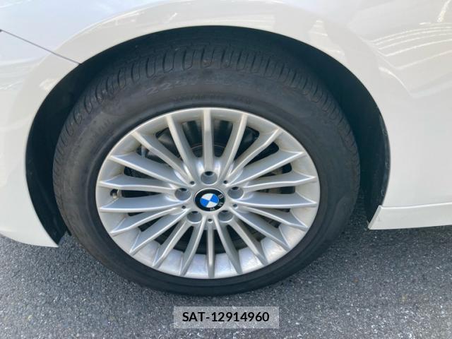 Bmw 3 SERIES 2017-03 8814554-5