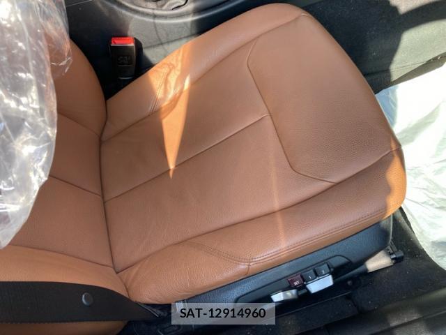 Bmw 3 SERIES 2017-03 8814554-9