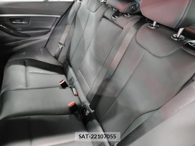 Bmw 3 SERIES 2018-12 8816130-3