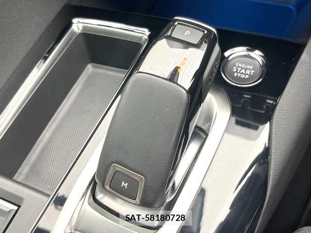 Peugeot 3008 2023-03 8814814-11