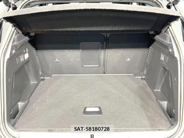 Peugeot 3008 2023-03 8814814-12