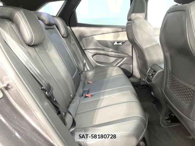 Peugeot 3008 2023-03 8814814-9