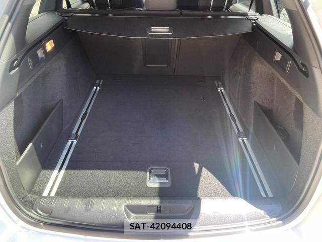 Peugeot 308 2016-11 8812554-17