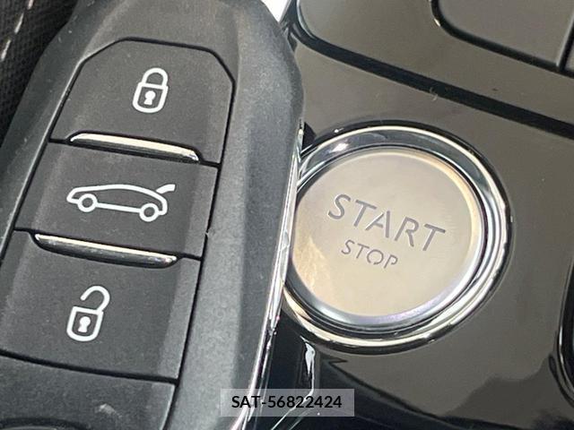 Peugeot 308 2016-11 8817733-18