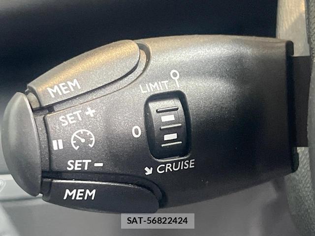 Peugeot 308 2016-11 8817733-5