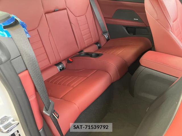 Bmw 4 SERIES 2024-10 8812133-6