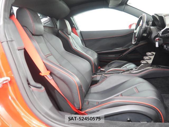 Ferrari 458 Italia 2010-07 8814285-17