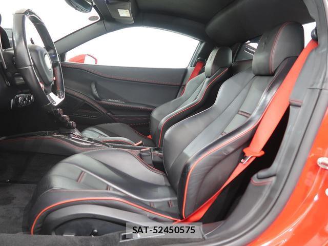 Ferrari 458 Italia 2010-07 8814285-18