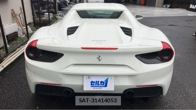 Ferrari 488 Spider 2017-04 8815555-1